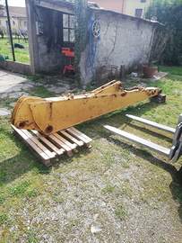 Prolunga braccio escavatore