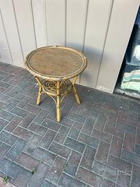 TAVOLO E SEGGIOLE DA ESTERNO