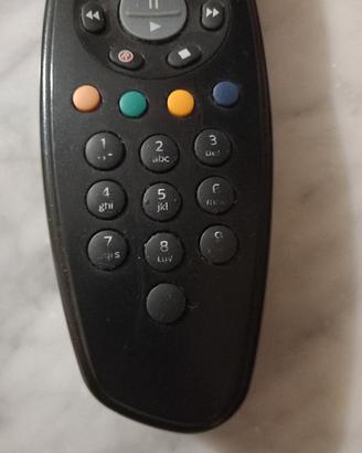 telecomando SKY 