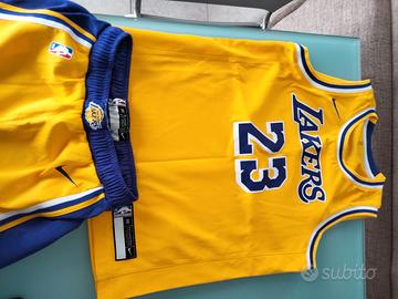 Completo basket bambino anni 12 LA LeBron Swingman