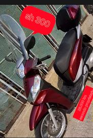 Honda SH 300