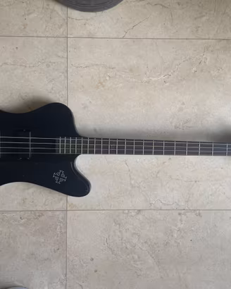 Epiphone Thunderbird IV Goth Basso