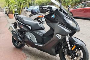 BMW C 650 sport colore nero - come un gioiello