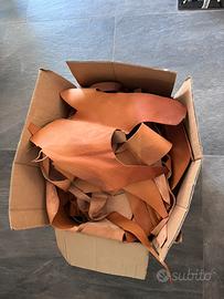 Cuoio grezzo, ritagli da lavorazione