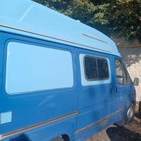 Ford transit camperizzato