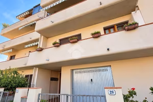 5 LOCALI A PONSACCO