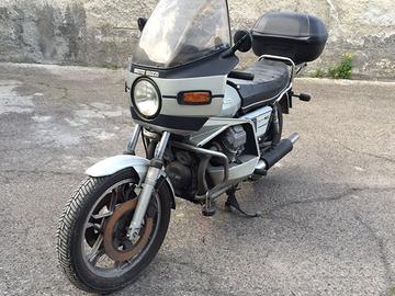 Moto Guzzi 1000 sp