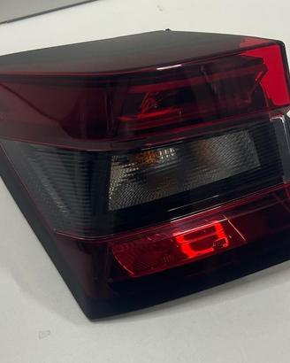 Fanale posteriore sx dx nissan juke F16 2019>2025