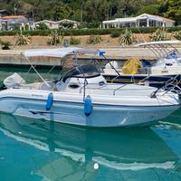 Ranieri Shadow 24 + Suzuki 200 CV 4t