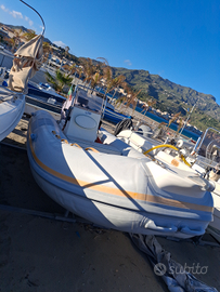 Splendido gommone 4.80