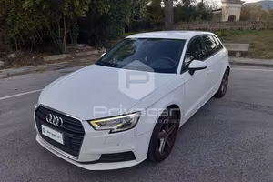AUDI A3 1.6 TDI 116 CV S tronic Business