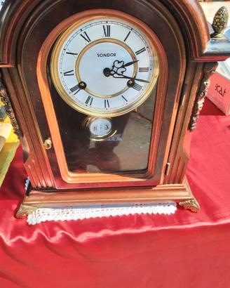 orologio a pendolo
