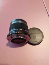 Olympus Obiettivo Zuiko 45mm f/1.8 Micro 4/3