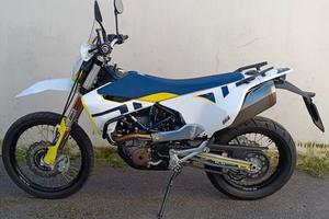 Husqvarna 701 enduro