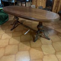 Tavolo e mobile gratis