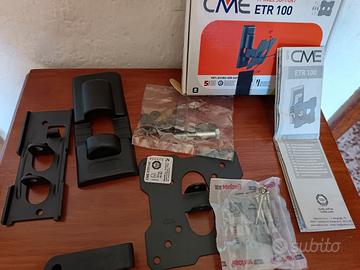 Supporto da parete per TV Meliconi. Nuovo 