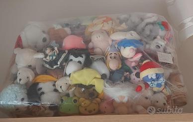 Collezione cesta con Peluche