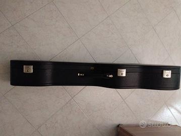 Chitarra morris con tracolla,tre piede,cust rigida