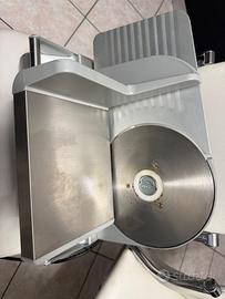 MINI AFFETTATRICE 220 VOLT