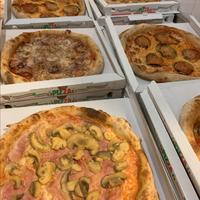 Pizzeria d'asporto e consegna a domicilio