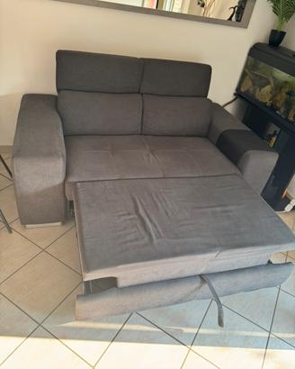 Divano 2 posti grigio