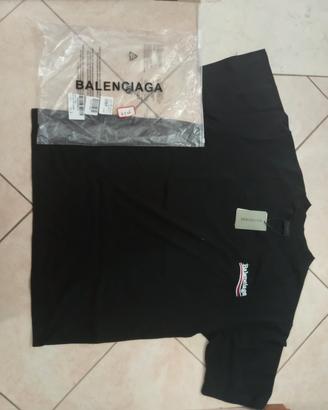 T-shirt Balenciaga - Nera - Taglia L - Nuova 