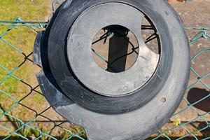 vari pezzi moto e ape 