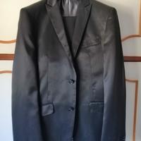 Abito elegante da uomo