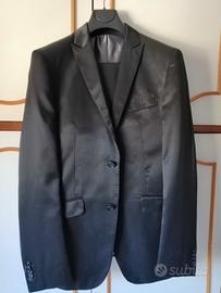 Abito elegante da uomo