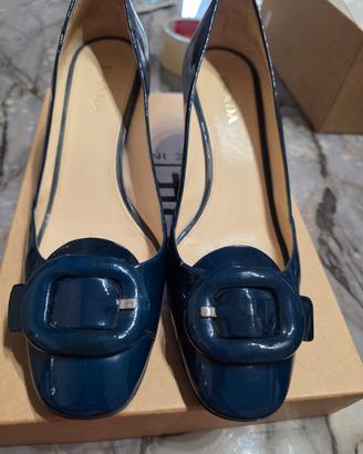 Scarpe Prada