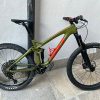 Felt Decree 5 usata poco