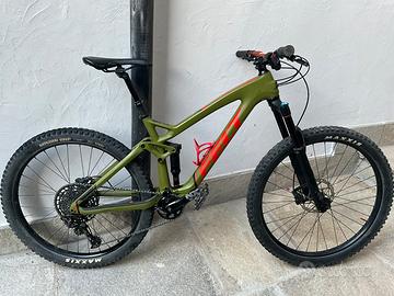 Felt Decree 5 usata poco