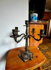 Candelabro antico in ottone