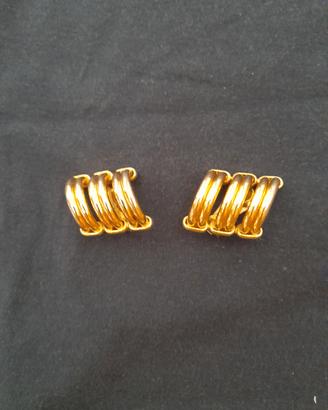 2 paia di orecchini eleganti
