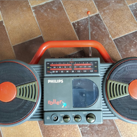 Philips mangia cassette e radio