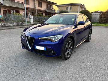 Alfa Romeo Stelvio Q4 Business
