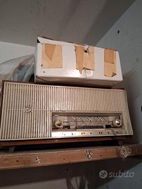 Antiquariato.. radio e altro