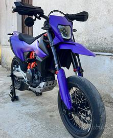 KTM 690 smc r 2021