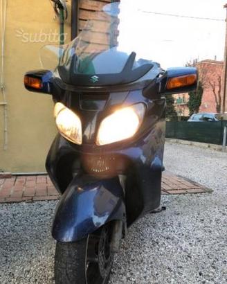 Ricambi per Burgman 650 fine anno 2002