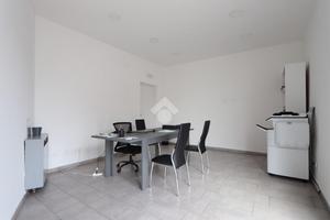 NEGOZIO A ALESSANDRIA