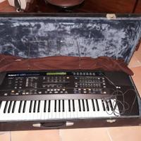 tastiera roland E 86