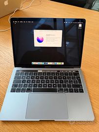 MacBook Pro 2016 13" 256gb SSD 8gb RAM