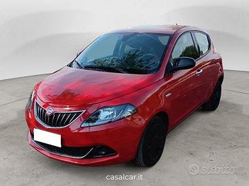 Lancia Ypsilon 1.0 FireFly 70cv Hybrid Silver...