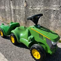 John Deere con Rimorchio a spinta
