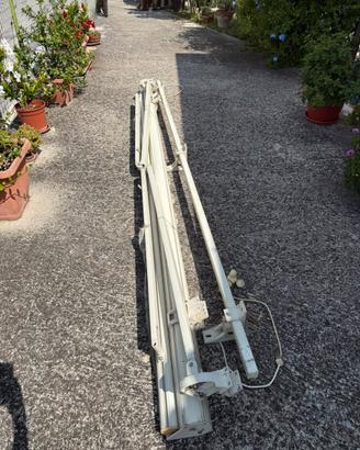 Tenda da sole elettrica