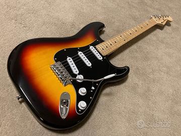 HeartsGuitars Strato 3 tone sunburst Alnico maple