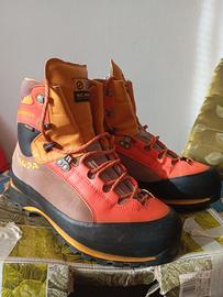 Scarponi Scarpa Charmoz GTX 27 n.41,5