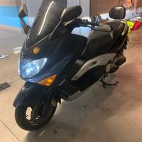 Tmax 500 anno 2002 km 26.000