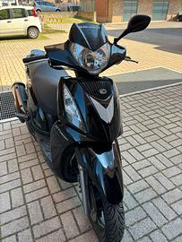 Kymco people gti 300