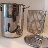 Pentola per spaghetti e asparagi